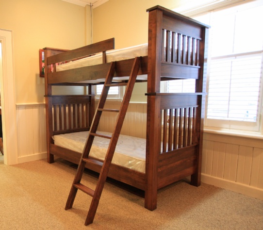 Wormy Maple Cottage Single over Single Bunk Bed Mennonite Furniture Ontario at Lloyd's Furniture Gallery in Schomberg